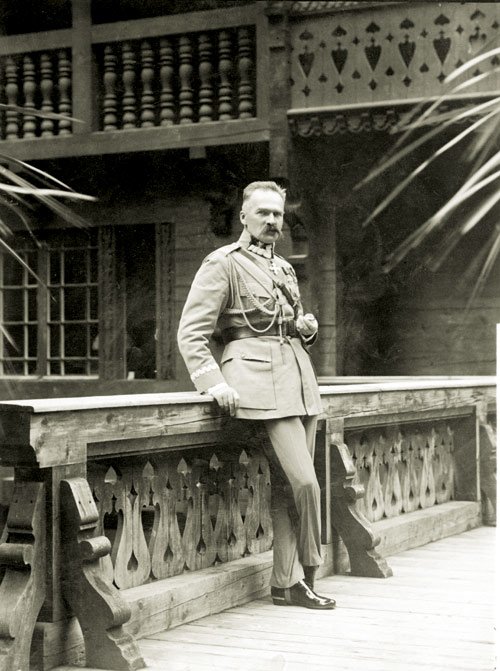 Józef Piłsudski: między wizją a wizerunkiem